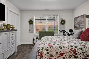 1810 NE Alameda Ave, Roseburg, OR 97470 - Photo 17