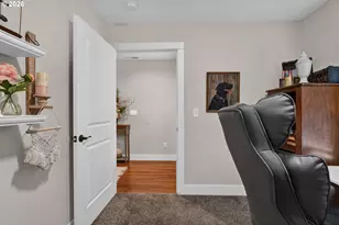 1810 NE Alameda Ave, Roseburg, OR 97470 - Photo 27