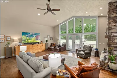 121 Wild Goose Ln, Roseburg, OR 97470 - Photo 5