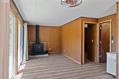1523 N Tenmile, Lakeside, OR 97449 - Photo 5