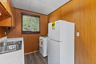 1523 N Tenmile, Lakeside, OR 97449 - Photo 9