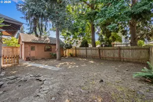 225 W Arlington St, Gladstone, OR 97027 - Photo 39