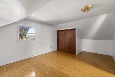 225 W Arlington St, Gladstone, OR 97027 - Photo 31