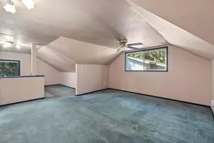 225 W Arlington St, Gladstone, OR 97027 - Photo 29