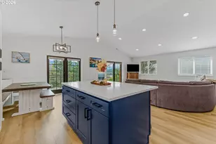 461 NW Jefferson Ave, Stevenson, WA 98648 - Photo 13