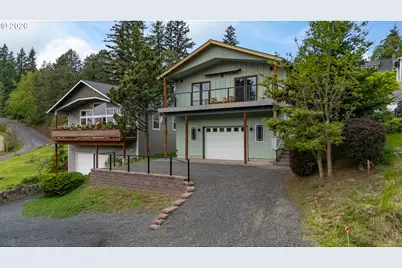 461 NW Jefferson Ave, Stevenson, WA 98648 - Photo 5
