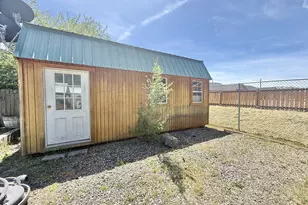 610 NW Bridge St, John Day, OR 97845 - Photo 27