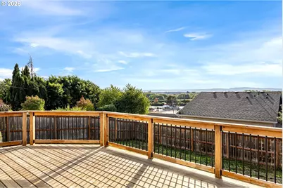 311 N 1st Ave, Ridgefield, WA 98642 - Photo 27