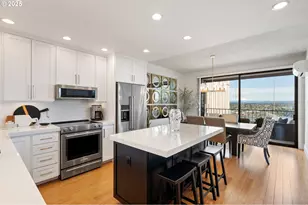 2221 SW 1st Ave, Portland, OR 97201 - Photo 21