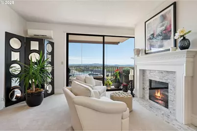 2221 SW 1st Ave #2225, Portland, OR 97201 - Photo 9