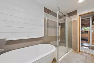 20115 SW Scholls Ferry Rd, Beaverton, OR 97007 - Photo 21