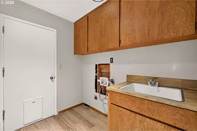 9945 SW 170th Ave, Beaverton, OR 97007 - Photo 29