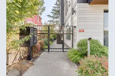 2050 N Killingsworth St #11, Portland, OR 97217 - Photo 37