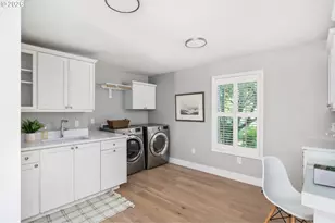 13740 Fielding Rd, Lake Oswego, OR 97034 - Photo 21