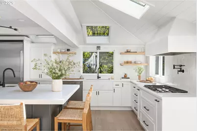 13740 Fielding Rd, Lake Oswego, OR 97034 - Photo 11