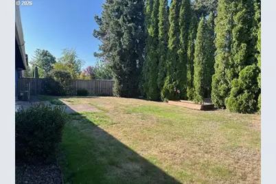 205 E Foothills Dr, Newberg, OR 97132 - Photo 17
