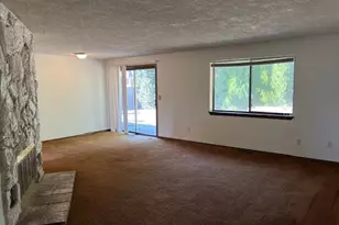 205 E Foothills Dr, Newberg, OR 97132 - Photo 3