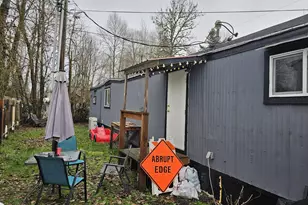 1817 Vine St, Sweet Home, OR 97386 - Photo 15