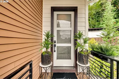 9728 N Alder St, Camas, WA 98607 - Photo 5