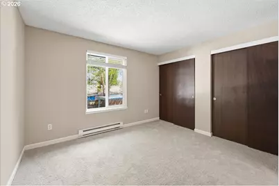 2330 SE Brookwood Ave #221, Hillsboro, OR 97123 - Photo 9