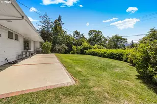 2860 Baker Blvd, Eugene, OR 97403 - Photo 33