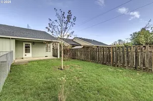 1722 Hartford Dr, Forest Grove, OR 97116 - Photo 27