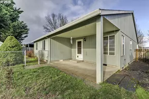 1722 Hartford Dr, Forest Grove, OR 97116 - Photo 23