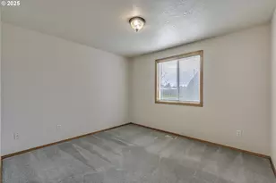 1722 Hartford Dr, Forest Grove, OR 97116 - Photo 19