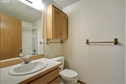 1722 Hartford Dr, Forest Grove, OR 97116 - Photo 21