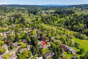 3855 Rivers Edge Dr, Lake Oswego, OR 97034 - Photo 5