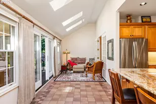 3855 Rivers Edge Dr, Lake Oswego, OR 97034 - Photo 21