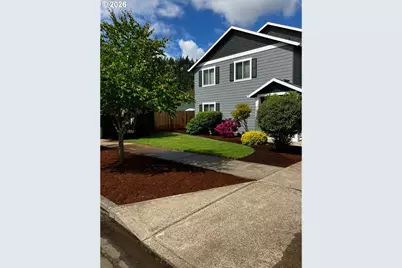 209 Pioneer Dr, Silverton, OR 97381 - Photo 3