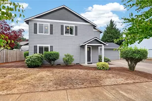 209 Pioneer Dr, Silverton, OR 97381 - Photo 1
