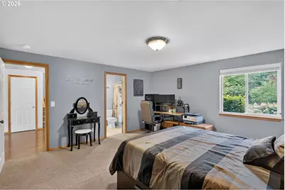 209 Pioneer Dr, Silverton, OR 97381 - Photo 15