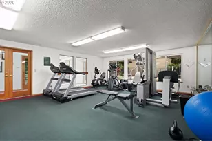 13216 NE Salmon Creek Ave, Vancouver, WA 98686 - Photo 29