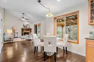 17580 NW Woodmere Ct, Beaverton, OR 97006 - Photo 13