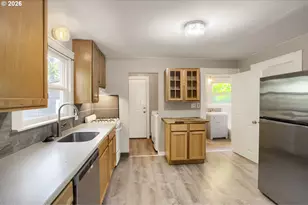 5106 NE 31st Ave, Portland, OR 97211 - Photo 9