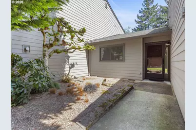7924 NE Loowit Loop #16, Vancouver, WA 98662 - Photo 3