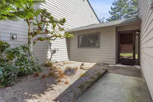 7924 NE Loowit Loop, Vancouver, WA 98662 - Photo 3