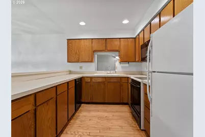 7924 NE Loowit Loop #16, Vancouver, WA 98662 - Photo 5