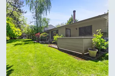 7924 NE Loowit Loop #16, Vancouver, WA 98662 - Photo 31