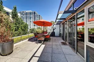 323 NW 13th Ave, Portland, OR 97209 - Photo 23