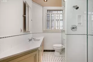 2141 NW Davis St, Portland, OR 97210 - Photo 33
