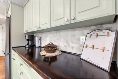 1189 S Aspen Way, Canby, OR 97013 - Photo 15