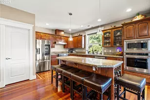 3412 NW 1st St, Gresham, OR 97030 - Photo 9