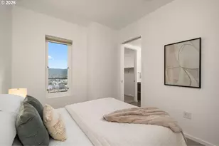 1075 NW Northrup St, Portland, OR 97209 - Photo 27