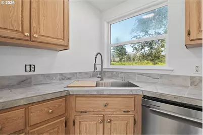 40071 Gates School Rd, Gates, OR 97346 - Photo 21