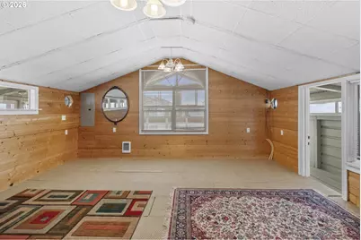 2901 NE Marine Dr, Portland, OR 97211 - Photo 19