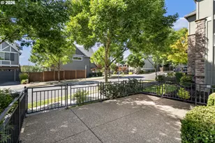 16845 Northwest Vetter Drive, Portland, OR 97229 - Photo 5