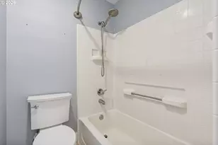 7169 SW Sagert St, Tualatin, OR 97062 - Photo 23